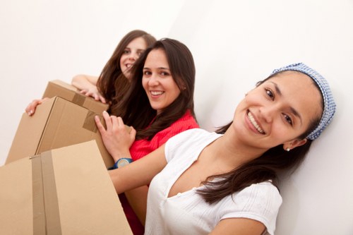 Local Highbury moving truck service for house and office relocations